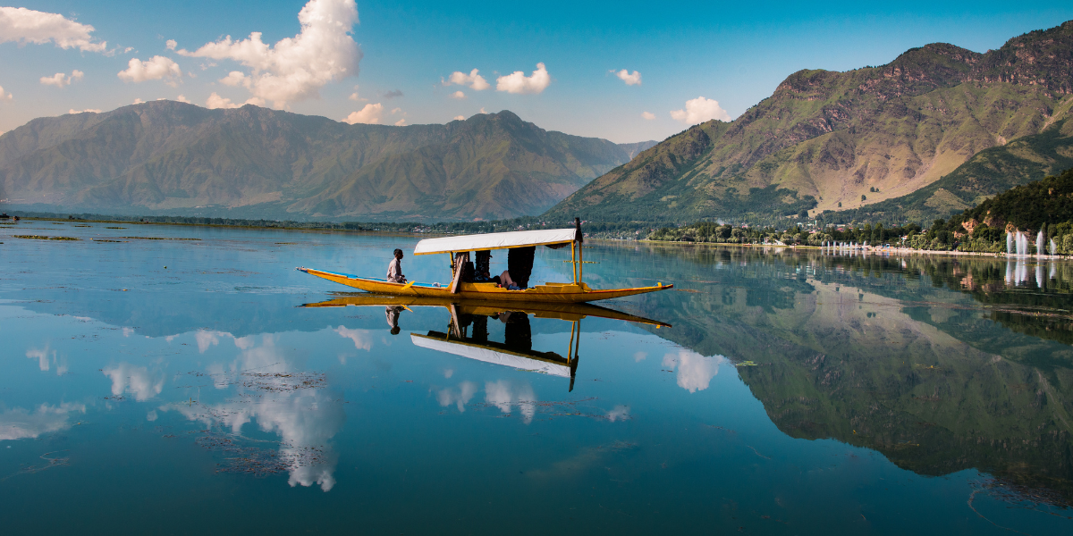 Dal Lake Houseboat